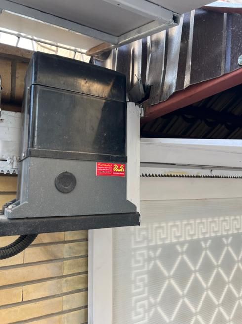 فروش نصب و تعمیر درب برقی|خدمات پیشه و مهارت|اصفهان, خلجا|دیوار