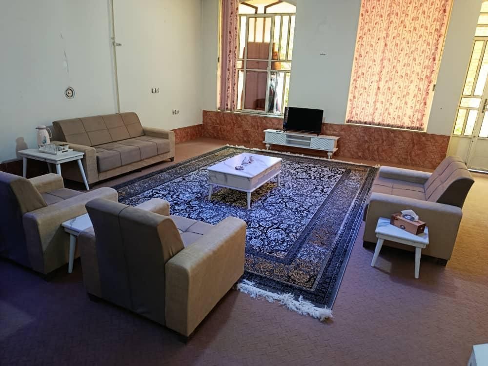 منزل مبله خانه مبله سوییت اجاره ای|اجارهٔ کوتاه‌مدت آپارتمان و سوئیت|شیراز, کوشک میدان|دیوار