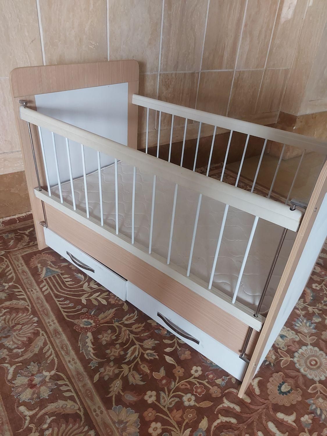 تخته خواب|تخت و سرویس خواب|تهران, پاسداران|دیوار