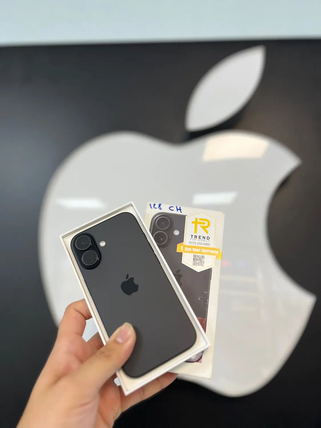 اپل آیفون iphone 16 128GB پک اصلی ریجستر باطری ۱۰۰|موبایل|کرج, اصفهانی‌ها|دیوار