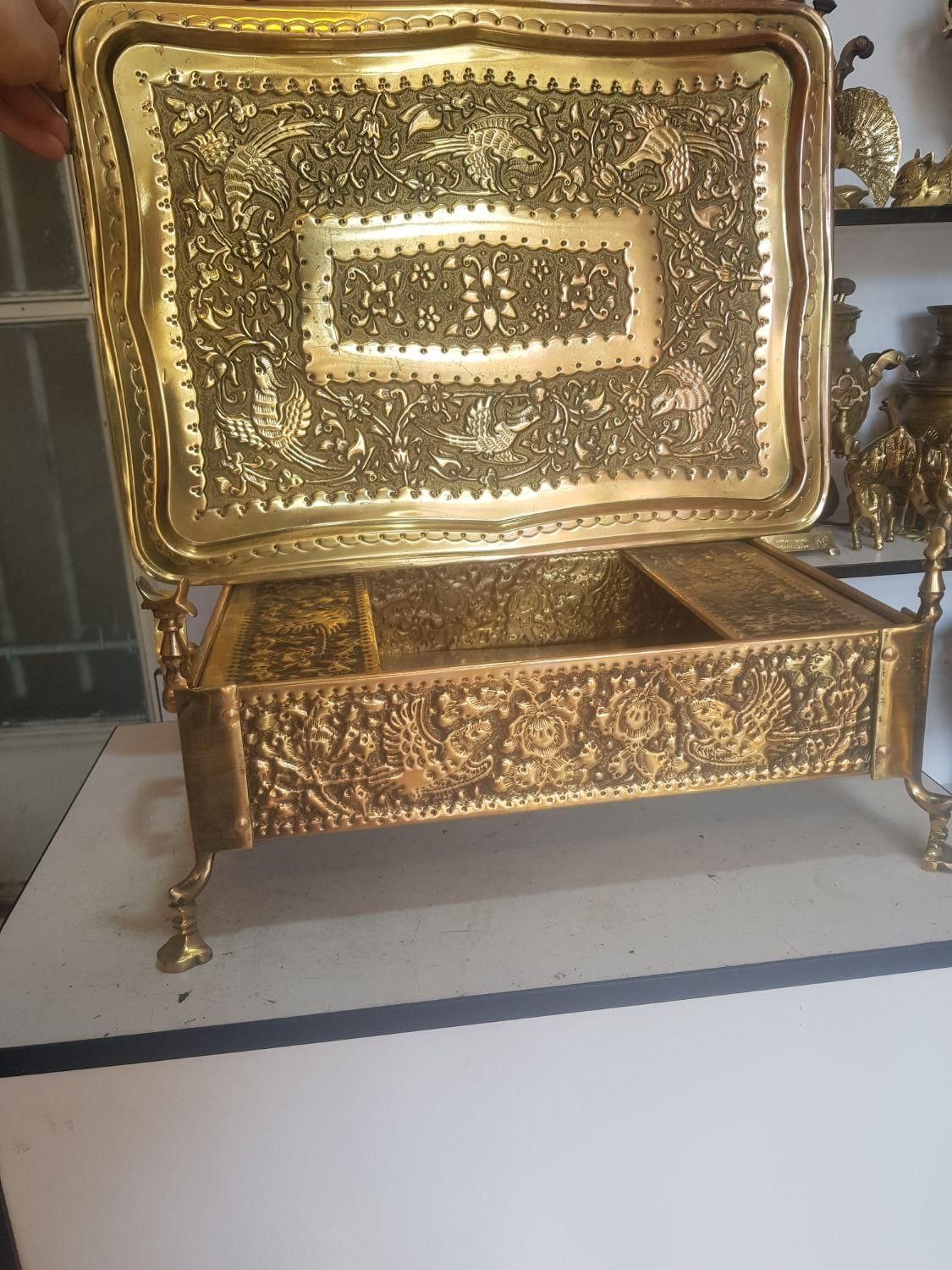 منقل پایه ذغالی برنجی *|کلکسیون اشیاء عتیقه|قزوین, |دیوار