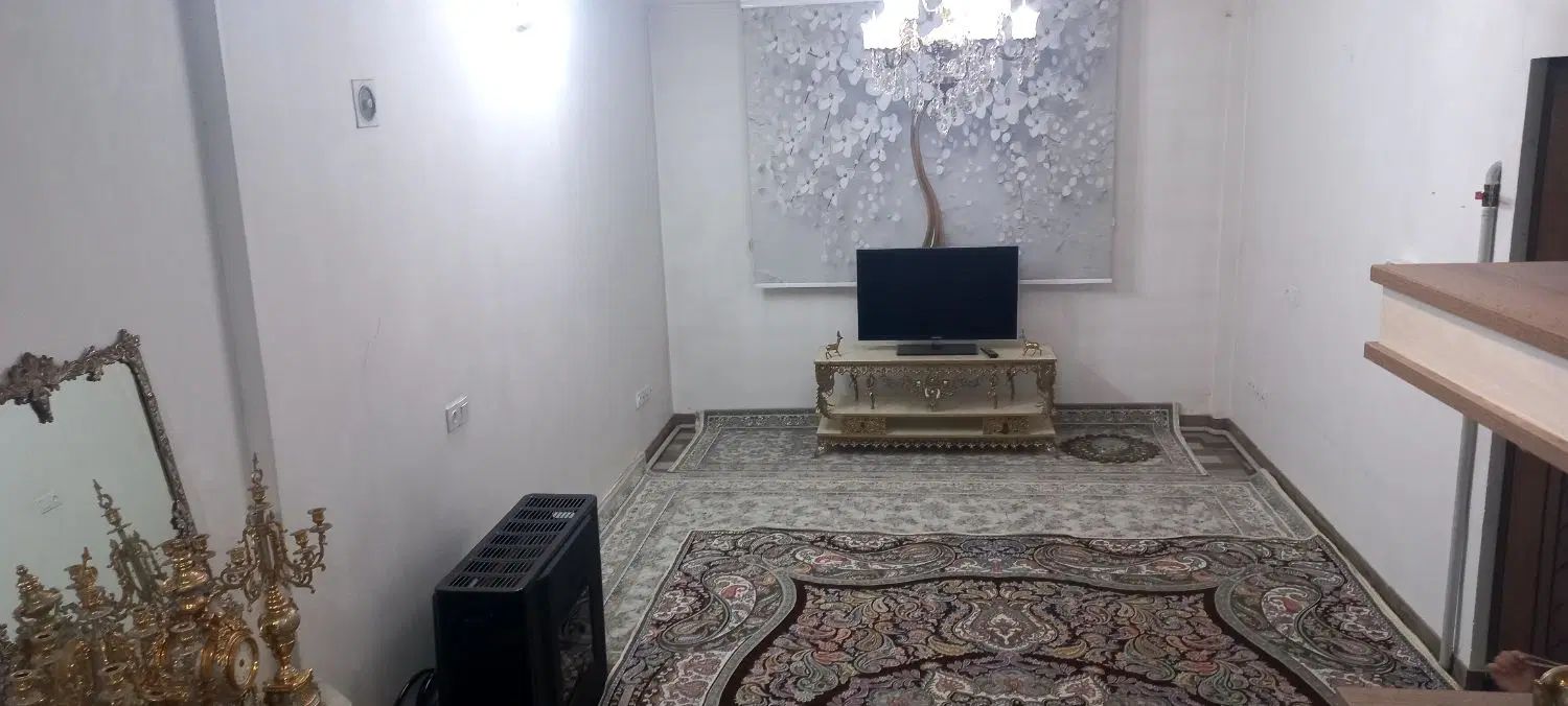 فروش ۳ طبقه خانه در نعمت اباد احمدیه|فروش خانه و ویلا|تهران, شهرک ابوذر|دیوار