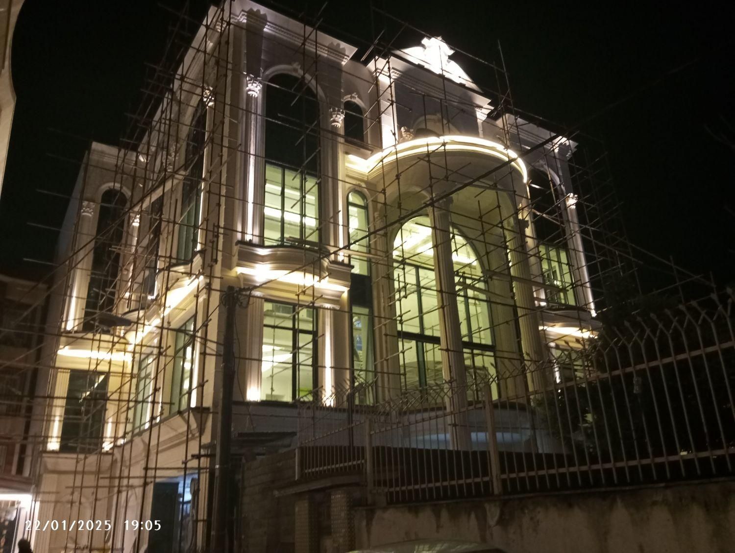 برقکار ساختمان|خدمات پیشه و مهارت|آمل, |دیوار