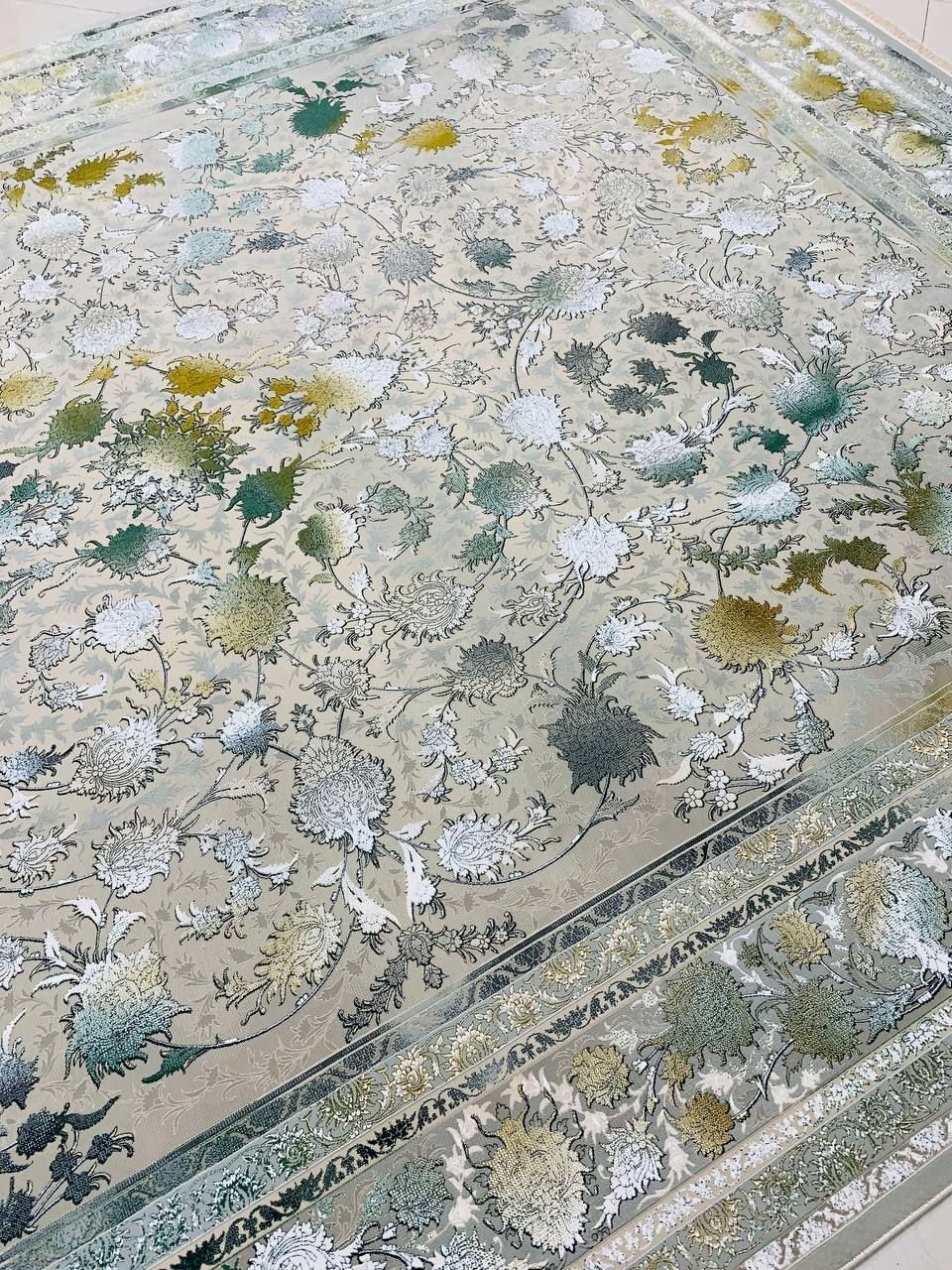 شاهکار صفویی نقره ای|فرش|یزد, |دیوار