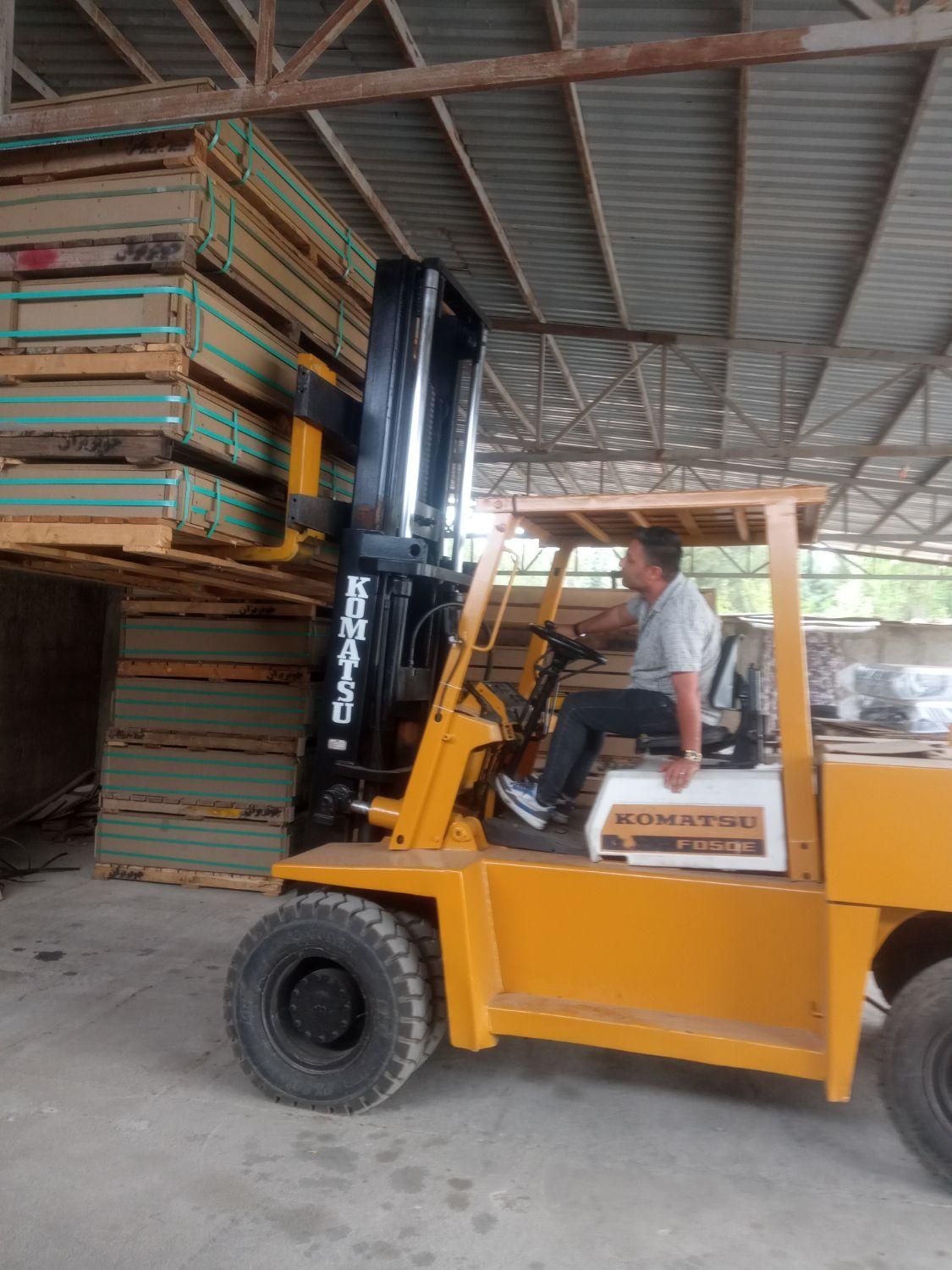 لیفتراک کوماتسو خط 5 اصل ژاپن|خودرو سنگین|کرج, کمال‌شهر|دیوار