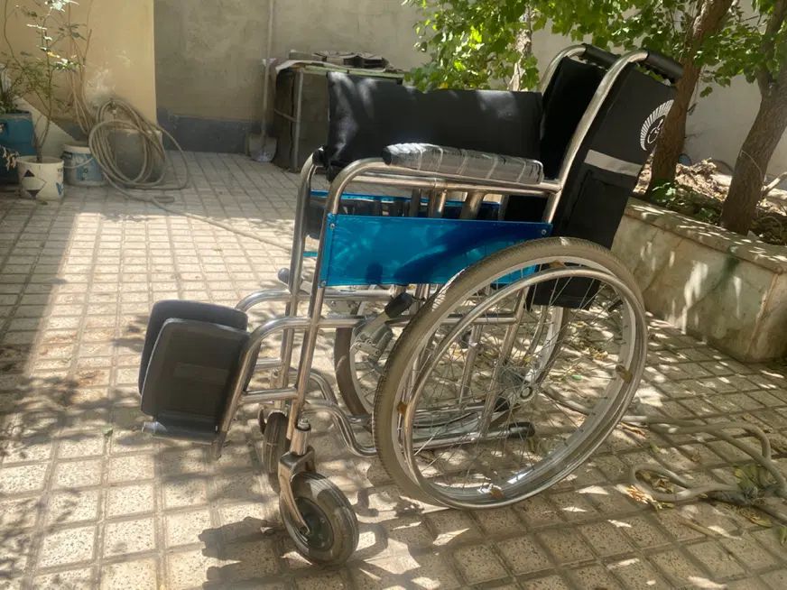 ویلچر درحد نو لاستیک بادی سایز بزرگ دایان تجهیز|پزشکی|زنجان, |دیوار