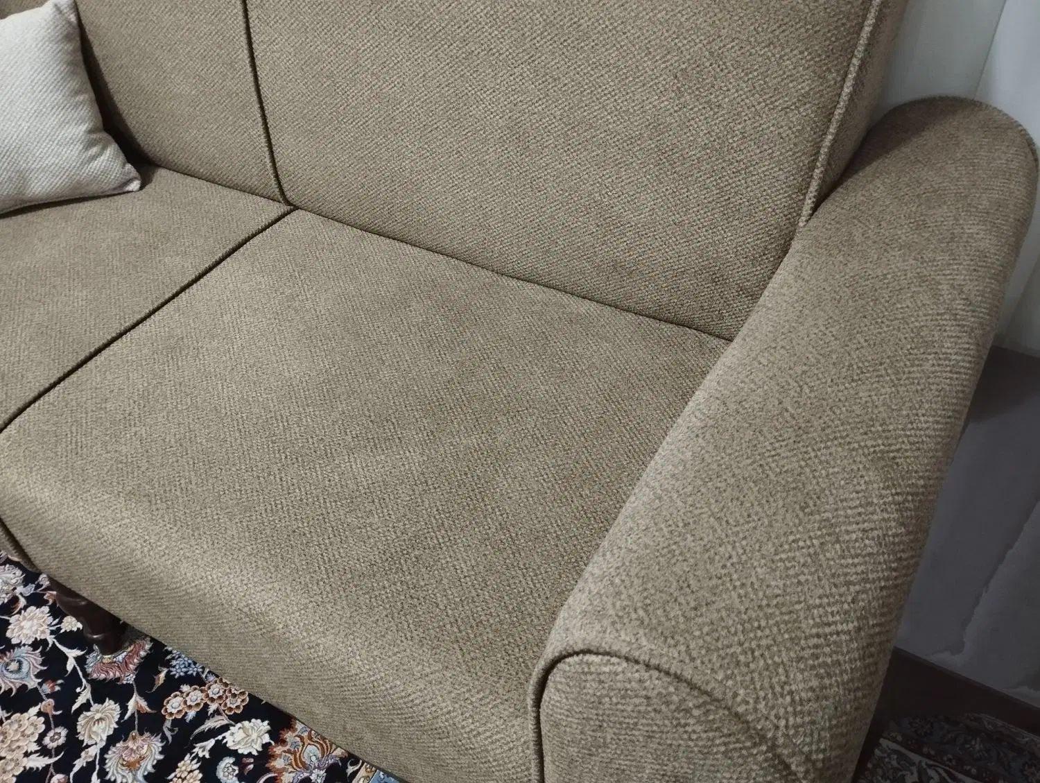 مبلمان مینیمال بامیزعسلی|مبلمان خانگی و میز عسلی|قم, باغ شریفی|دیوار