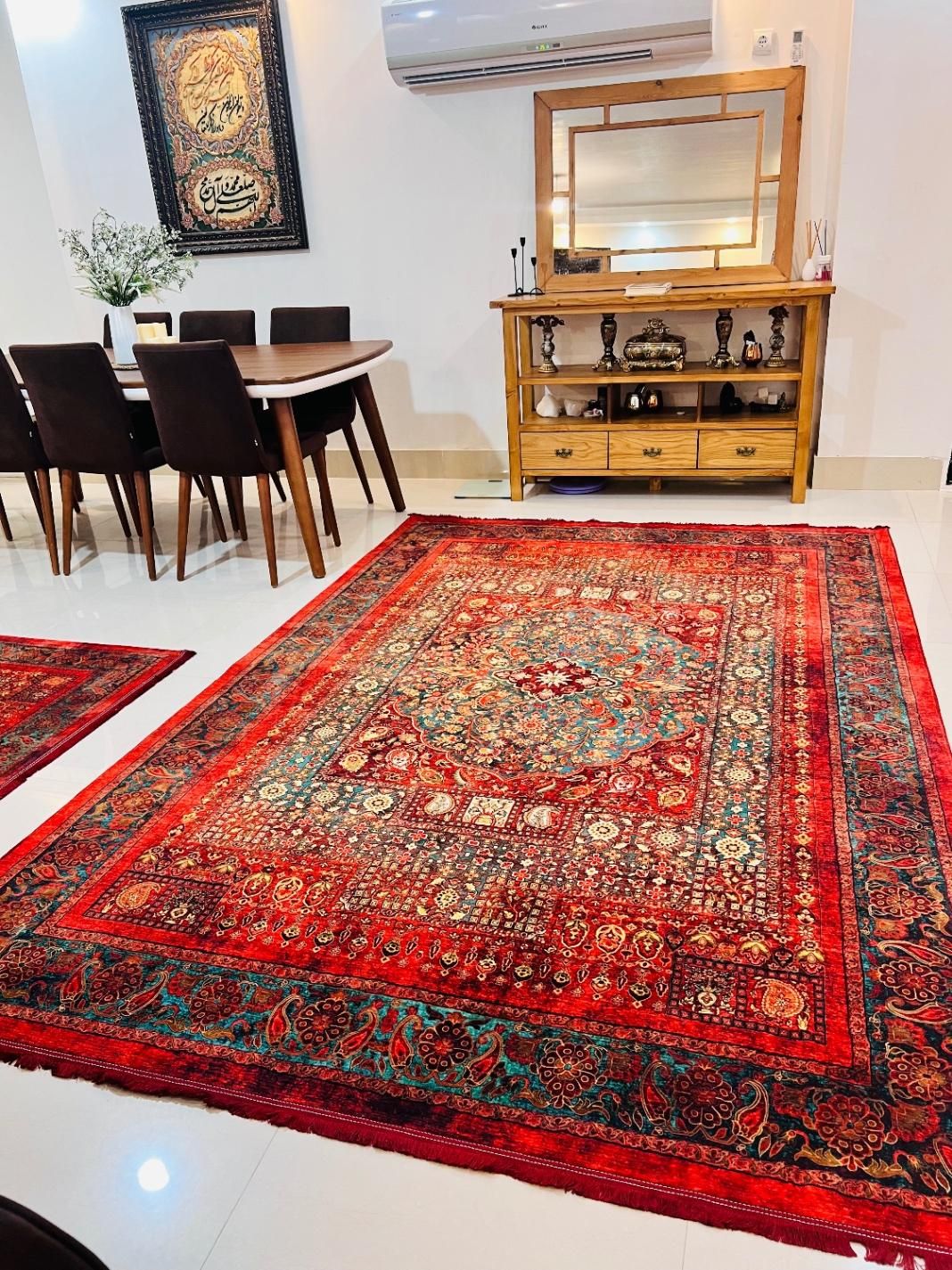یک دست مبل و میز ناهار خوری رئال|مبلمان خانگی و میز عسلی|بندرعباس, |دیوار