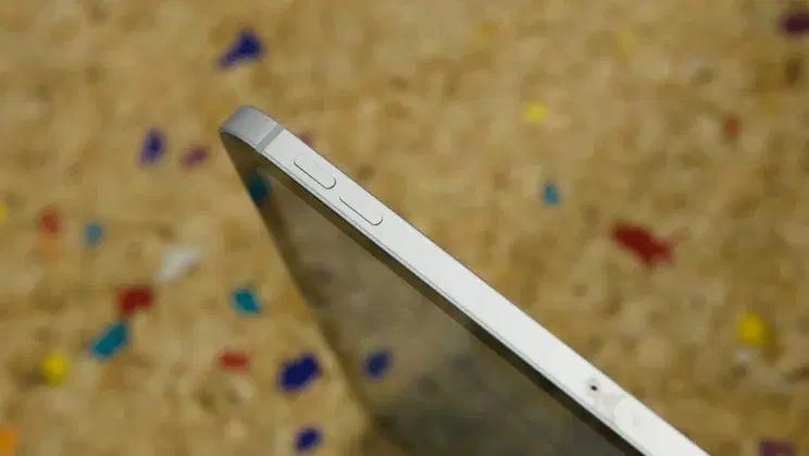 تبلت ۱۱ اینچ اپل مدل ipad 2025 wifi|تبلت|تبریز, |دیوار