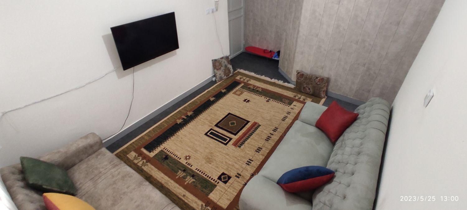 اجاره آپارتمان مبله در بلوار صلح|اجارهٔ کوتاهمدت آپارتمان و سوئیت|شیراز, فرگاز|دیوار