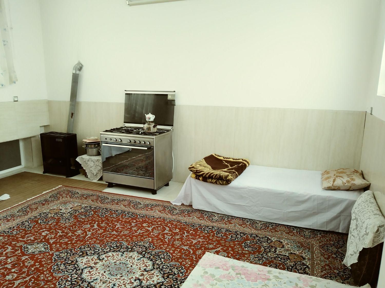 سوییت مرکز شهر|اجارهٔ کوتاه‌مدت آپارتمان و سوئیت|یزد, |دیوار