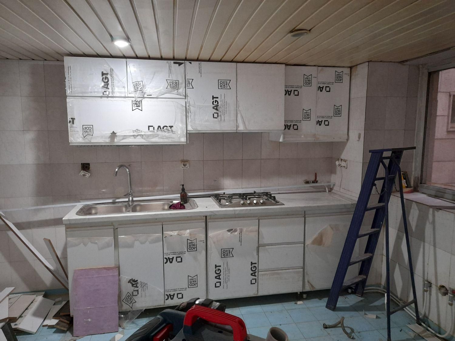 تعمیر کابینت.ساخت و طراحی کمد دیواری.کابینت|خدمات پیشه و مهارت|شیراز, شهرک بزین|دیوار