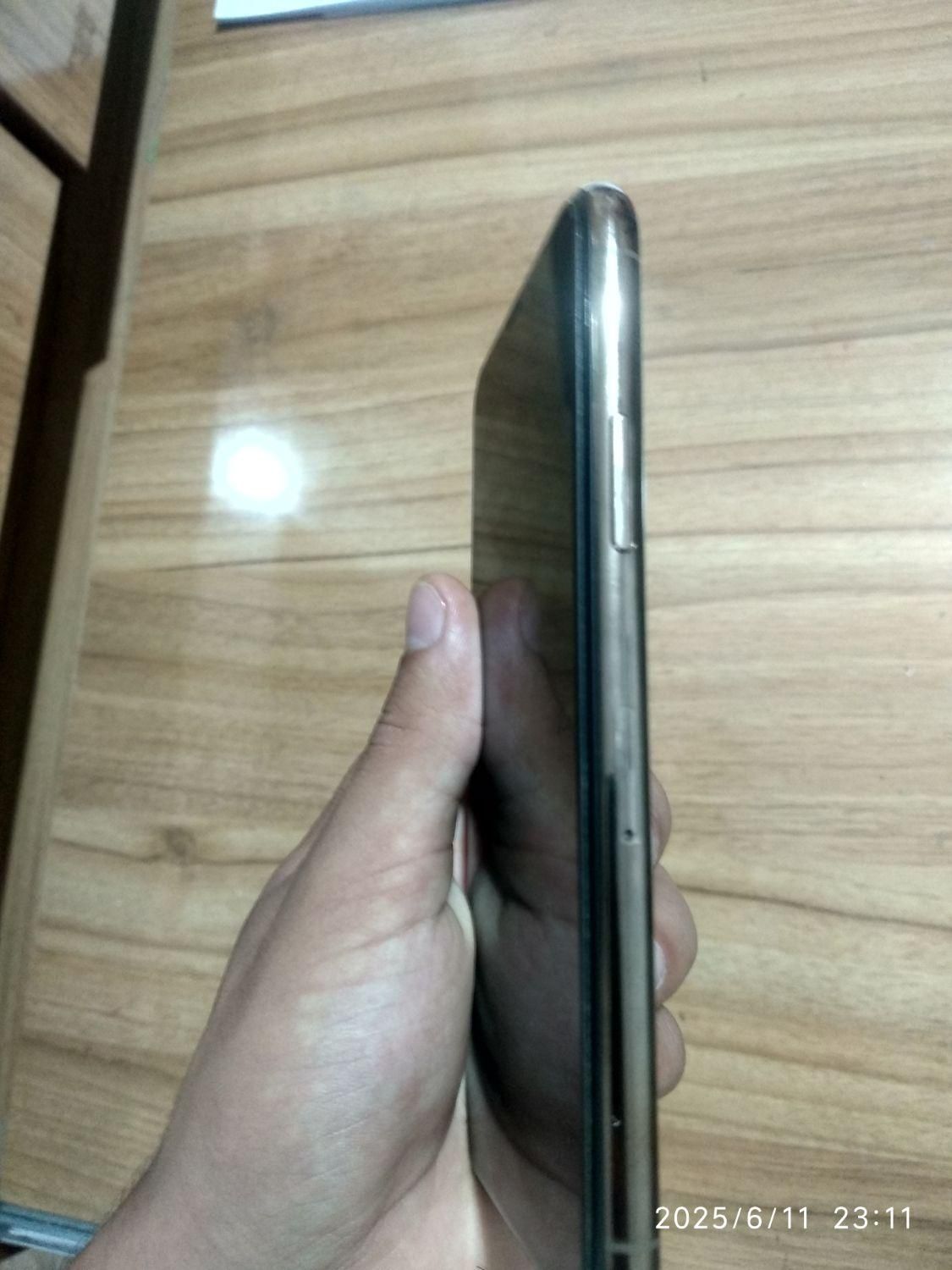 اپل iPhone 11 Pro با حافظهٔ ۲۵۶ گیگابایت|موبایل|زاهدان, |دیوار