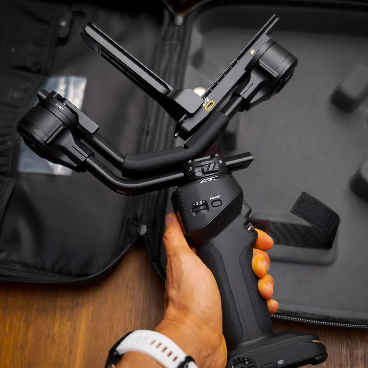 گیمبال Zhiyun Crane 4|دوربین عکاسی و فیلم‌برداری|رشت, گلسار|دیوار