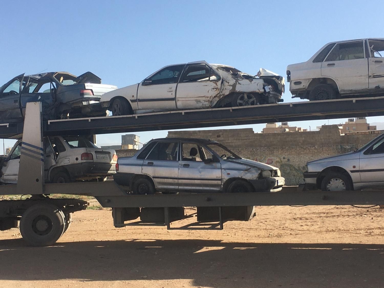 وقتی تصادف کردی ما هستیم .|خودرو سواری و وانت|شیراز, ارم|دیوار