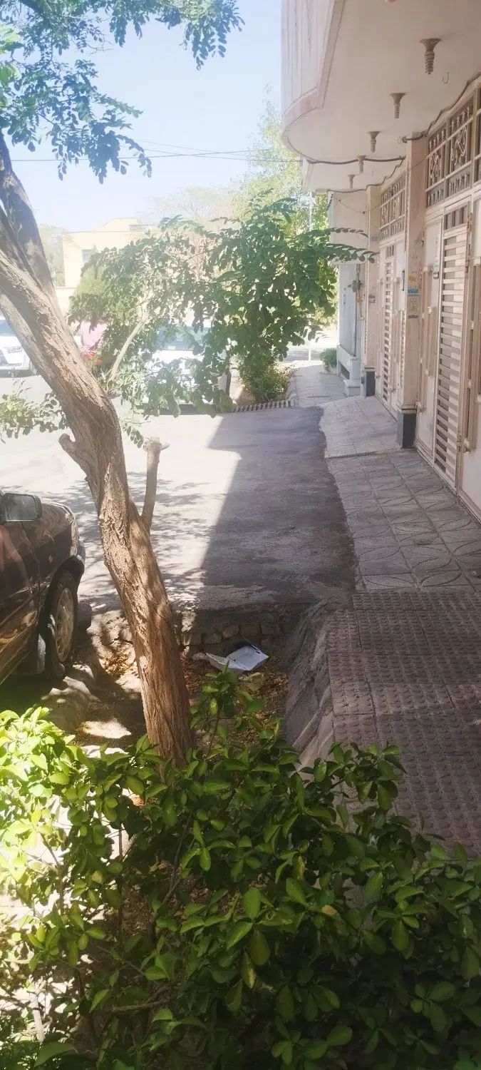 منزل اجاره برای آرایشگاه یاسالن زیبایی خیابان سروش|اجارهٔ دفتر کار، اتاق اداری، مطب|خمینی‌شهر, |دیوار