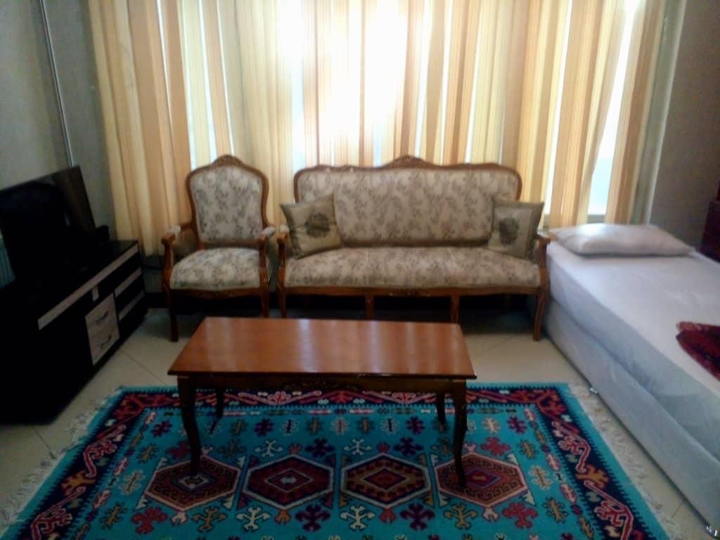 هتل اپارتمان سویت اپارتمان|اجارهٔ کوتاه‌مدت آپارتمان و سوئیت|تهران, فلسطین (میدان انقلاب)|دیوار