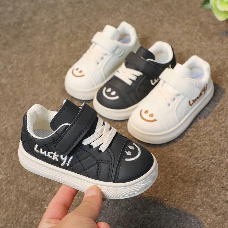 کتونی مدل اشراق عمده کفش صندل دمپایی|کفش و لباس بچه|ایوان, |دیوار