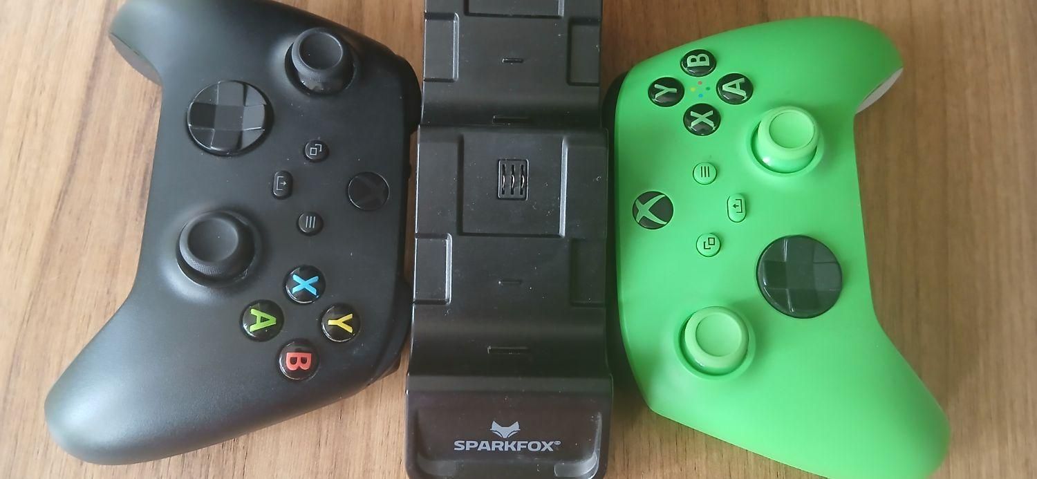 فروش xbox series xbox  دودسته با شارژر|کنسول، بازی ویدئویی و آنلاین|تهران, نارمک جنوبی|دیوار