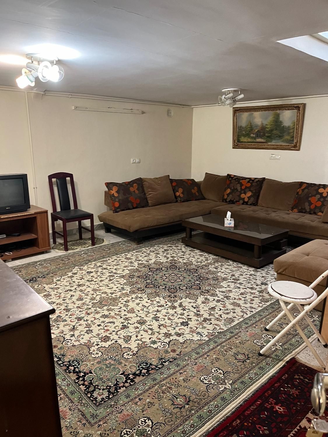 اجاره آپارتمان سوئیت سرکان فقط خانواده|اجارهٔ کوتاهمدت آپارتمان و سوئیت|تویسرکان, |دیوار