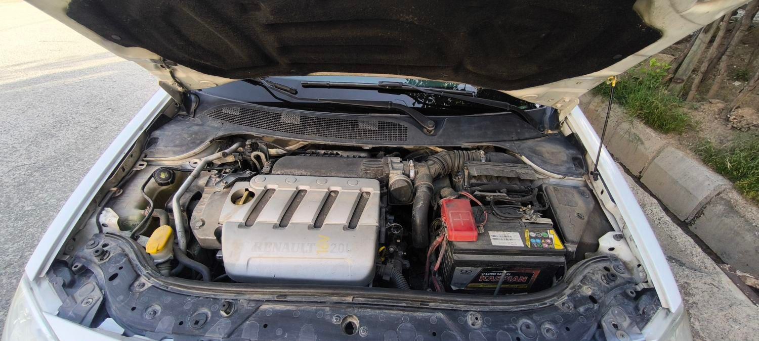 مگان ۹۰ اتومات ۲۰۰۰|خودرو سواری و وانت|مریوان, |دیوار