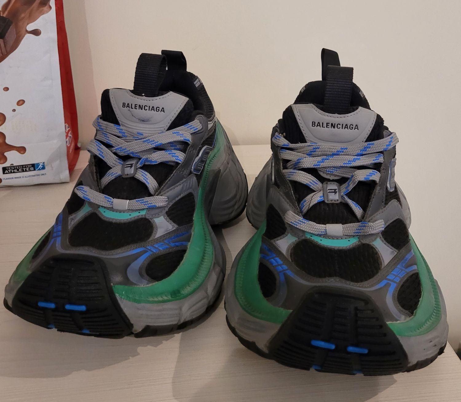balenciaga  10x Orginal sayz42|کیف، کفش، کمربند|تهران, شهرک صدرا|دیوار
