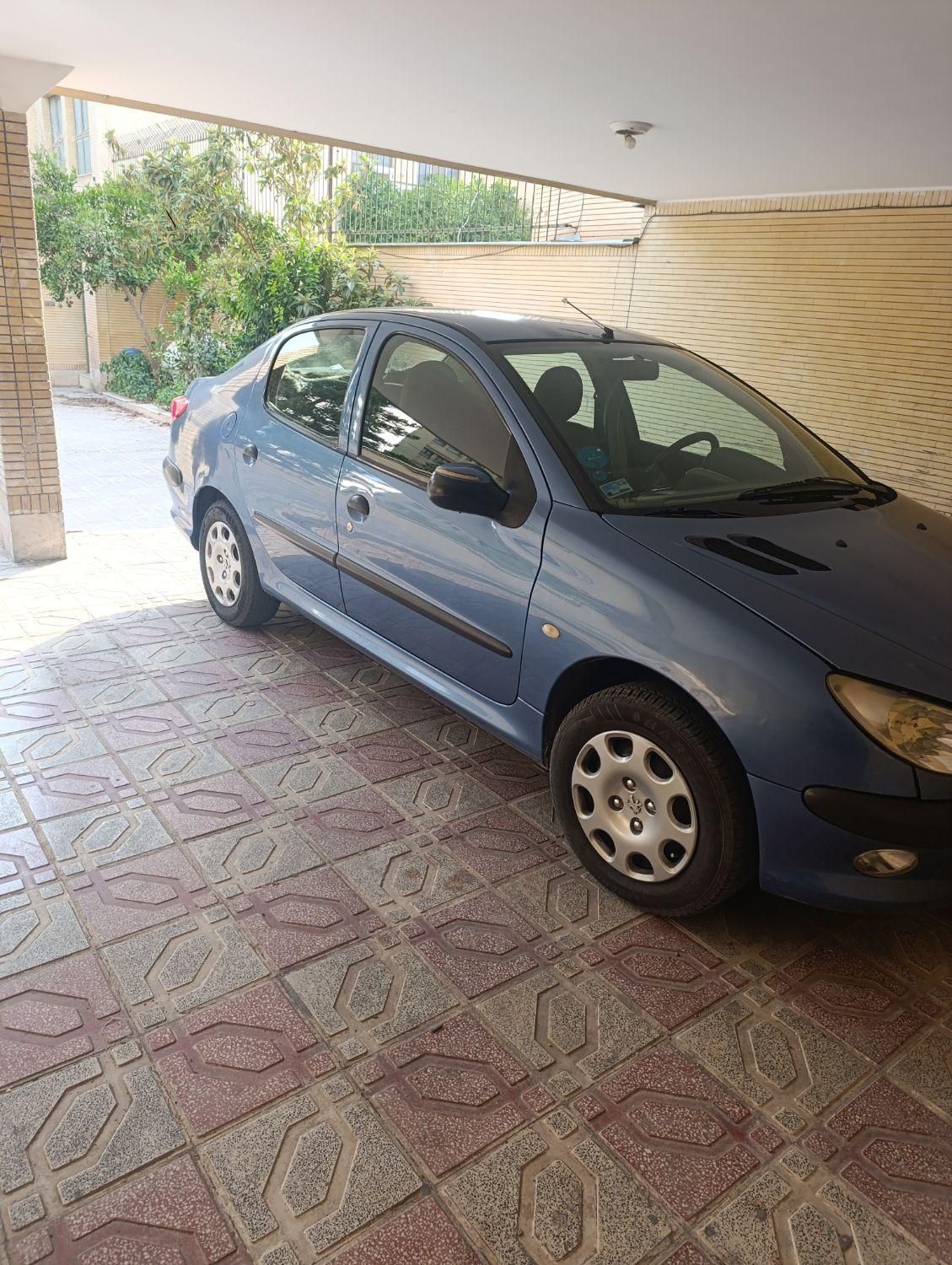 پژو 206 SD V8، مدل ۱۳۹۱|خودرو سواری و وانت|شیراز, زرهی|دیوار