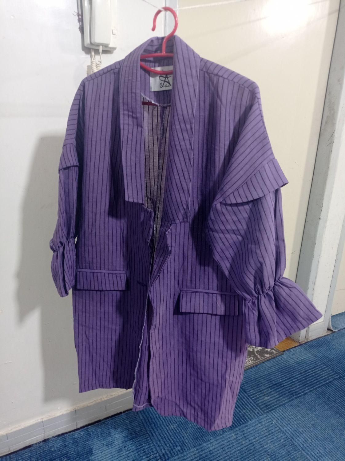 تعدادی مانتو زنانه و کت مجلسی|لباس|خرمآباد, |دیوار