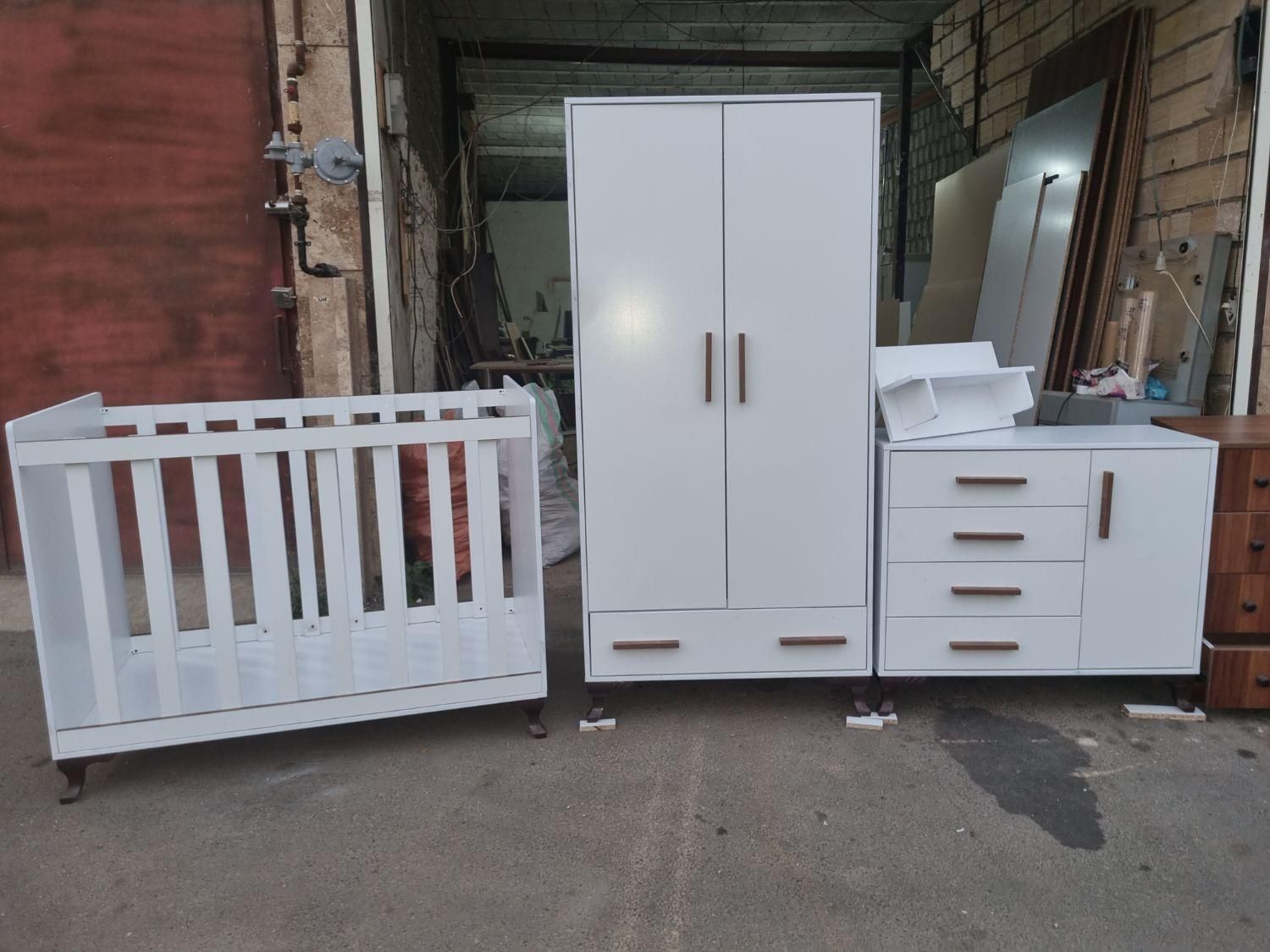 تخت و کمدبچه سفارشی اهورا|تخت و صندلی بچه|رشت, بازار|دیوار