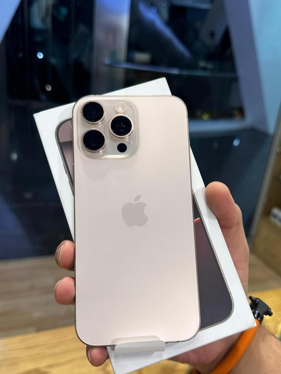 آیفون 16 پرومکس iPhone      (اقساط 3 درصد بدون چک)|موبایل|مشهد, وکیل‌آباد|دیوار