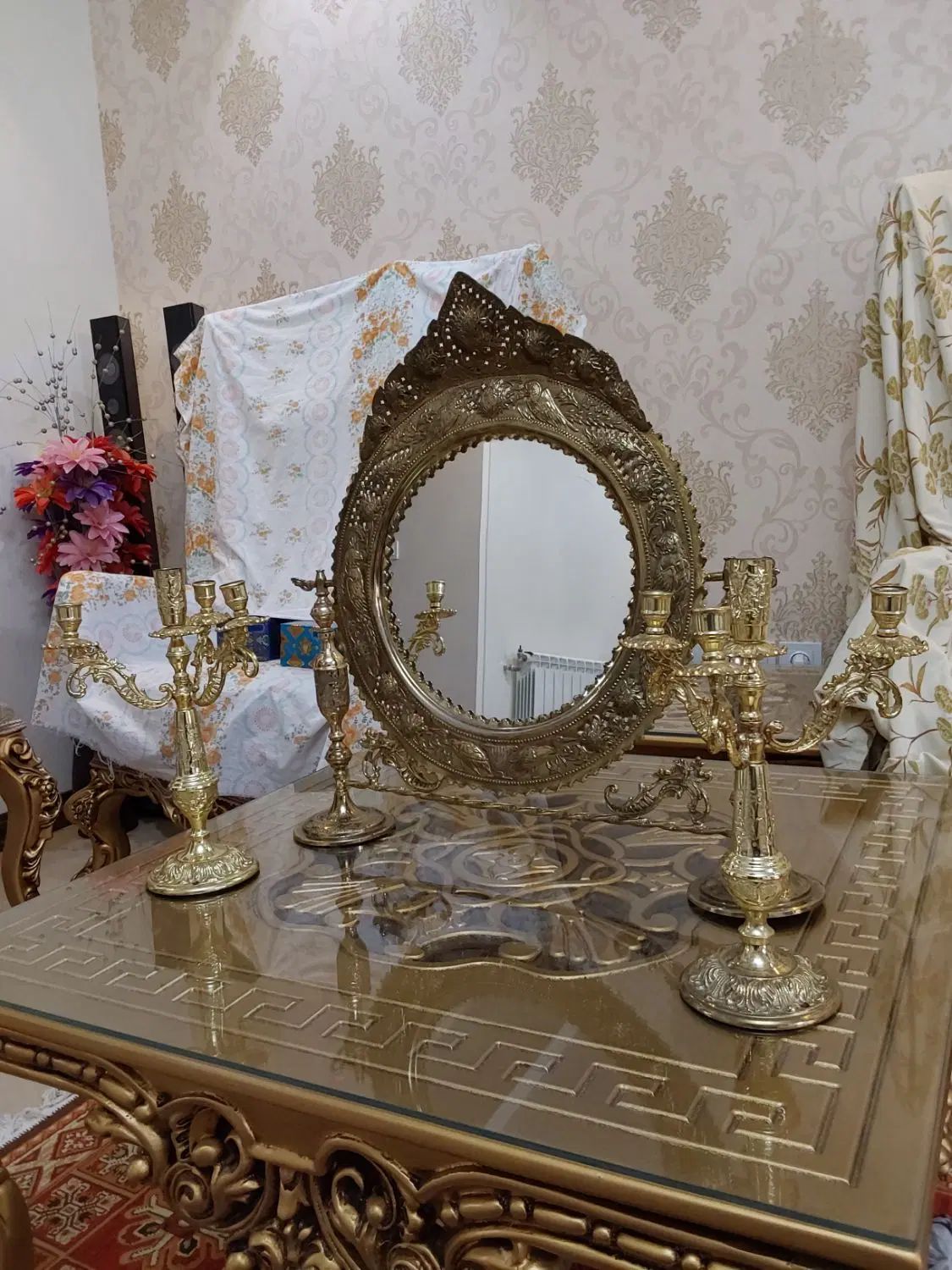 آیینه وشمعدان برنجی قدیمی سالم|صنایع دستی و سایر لوازم تزئینی|تهران, تهرانپارس غربی|دیوار