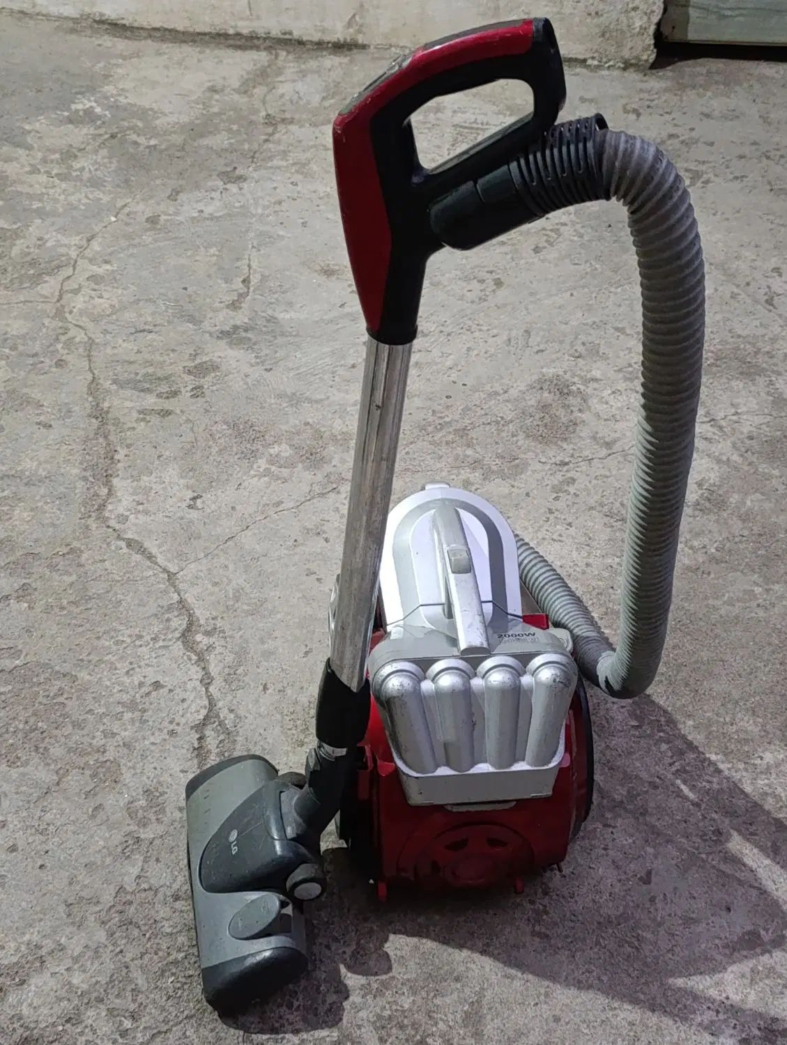 جاروبرقی|جاروبرقی، جارو شارژی، بخارشو|رشت, بالاکویه|دیوار