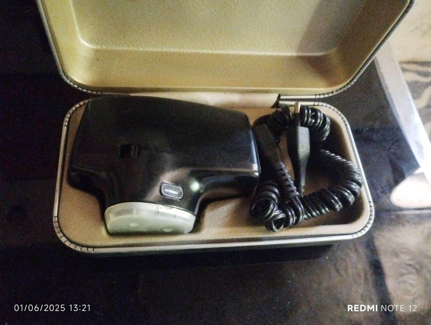 ماشین ریش فیلپس روسی نو|آرایشی، بهداشتی، درمانی|پردیس, فاز ۱|دیوار