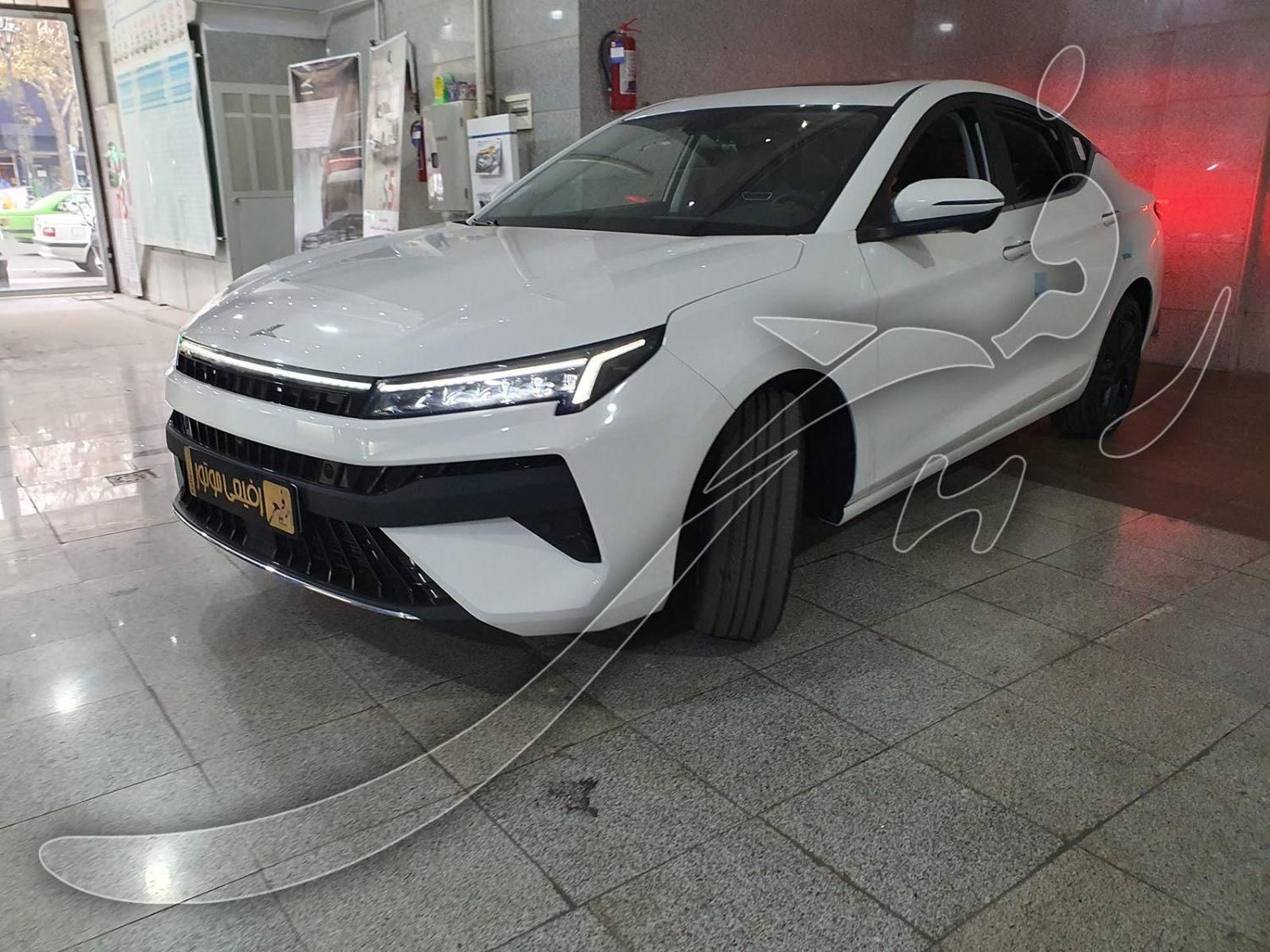 رفیعی 1762 /کی ام سی (j7)2025*نقد|خودرو سواری و وانت|تهران, نیروی هوایی (پیروزی)|دیوار