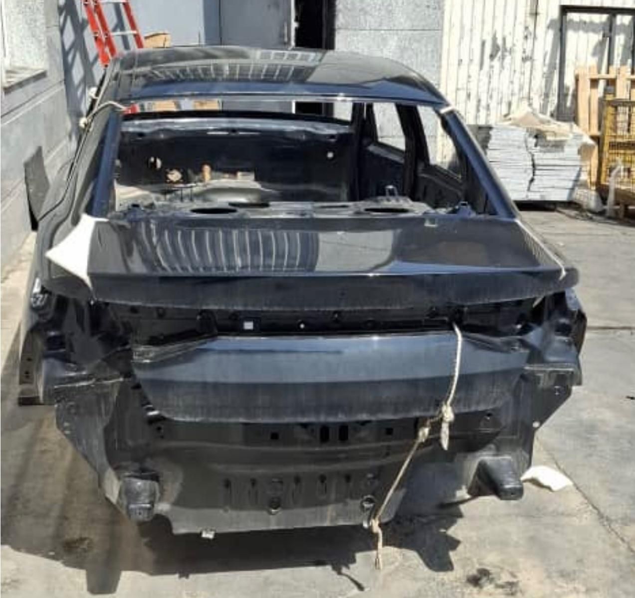 قطعات (بدنه ) تارا مشکی ابنوس سفید|قطعات یدکی و لوازم جانبی|تهران, آبشار|دیوار