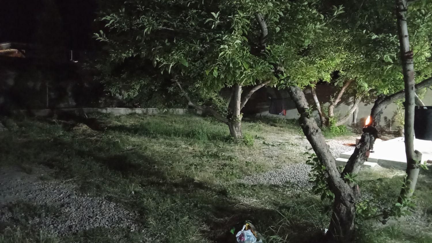 اجاره روزانه/هفتگی/ماهانه ویلا ۹۰۰ متری|اجارهٔ کوتاه‌مدت ویلا و باغ|بروجرد, |دیوار