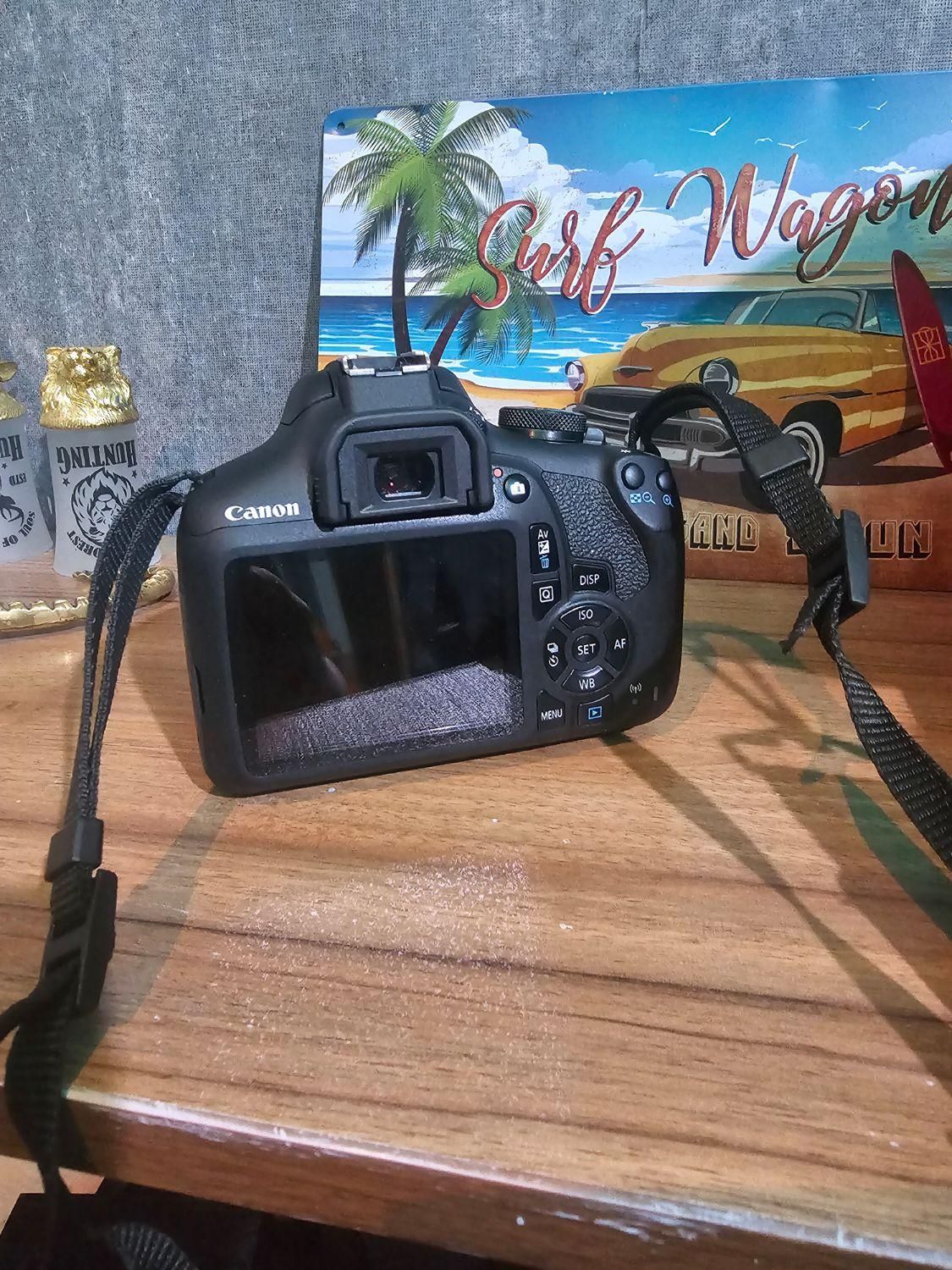 دوربین Canon 2000D|دوربین عکاسی و فیلم‌برداری|تهران, یوسف‌آباد|دیوار