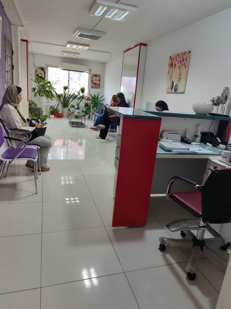 اجاره واحد پزشکی بر اصلی چهارراه گلسار|اجارهٔ دفتر کار، اتاق اداری، مطب|رشت, گلسار|دیوار