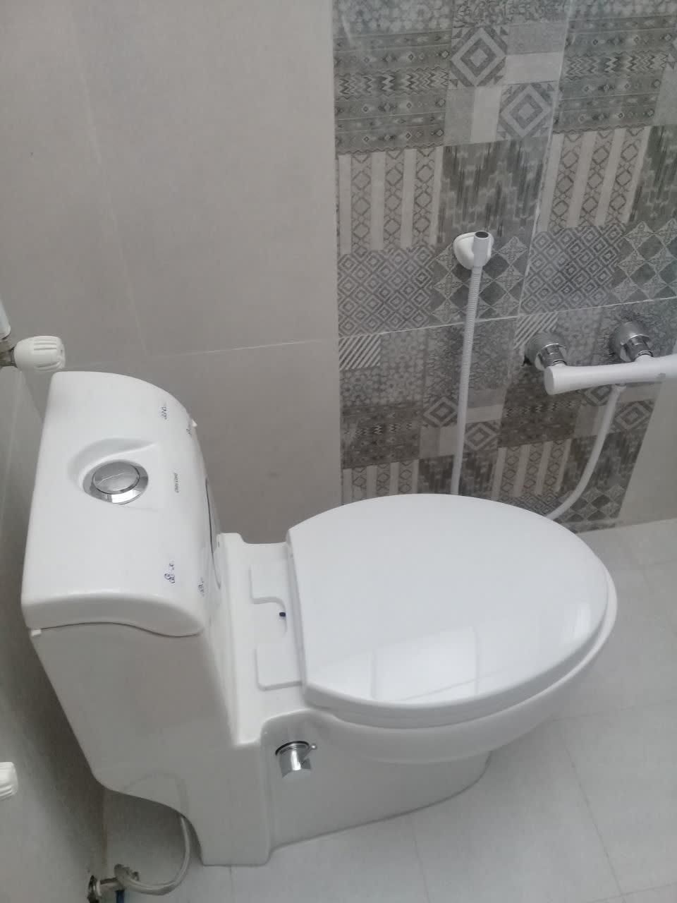 نصب نصاب شیرآلات،توالت فرنگی لوله کشی کل کرج|خدمات پیشه و مهارت|کرج, دهقان ویلا|دیوار