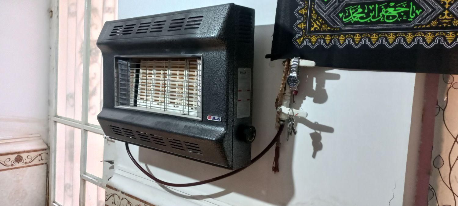 بخاری گازی آبسان دیواری دودکش|بخاری، هیتر، شومینه|چمران, |دیوار