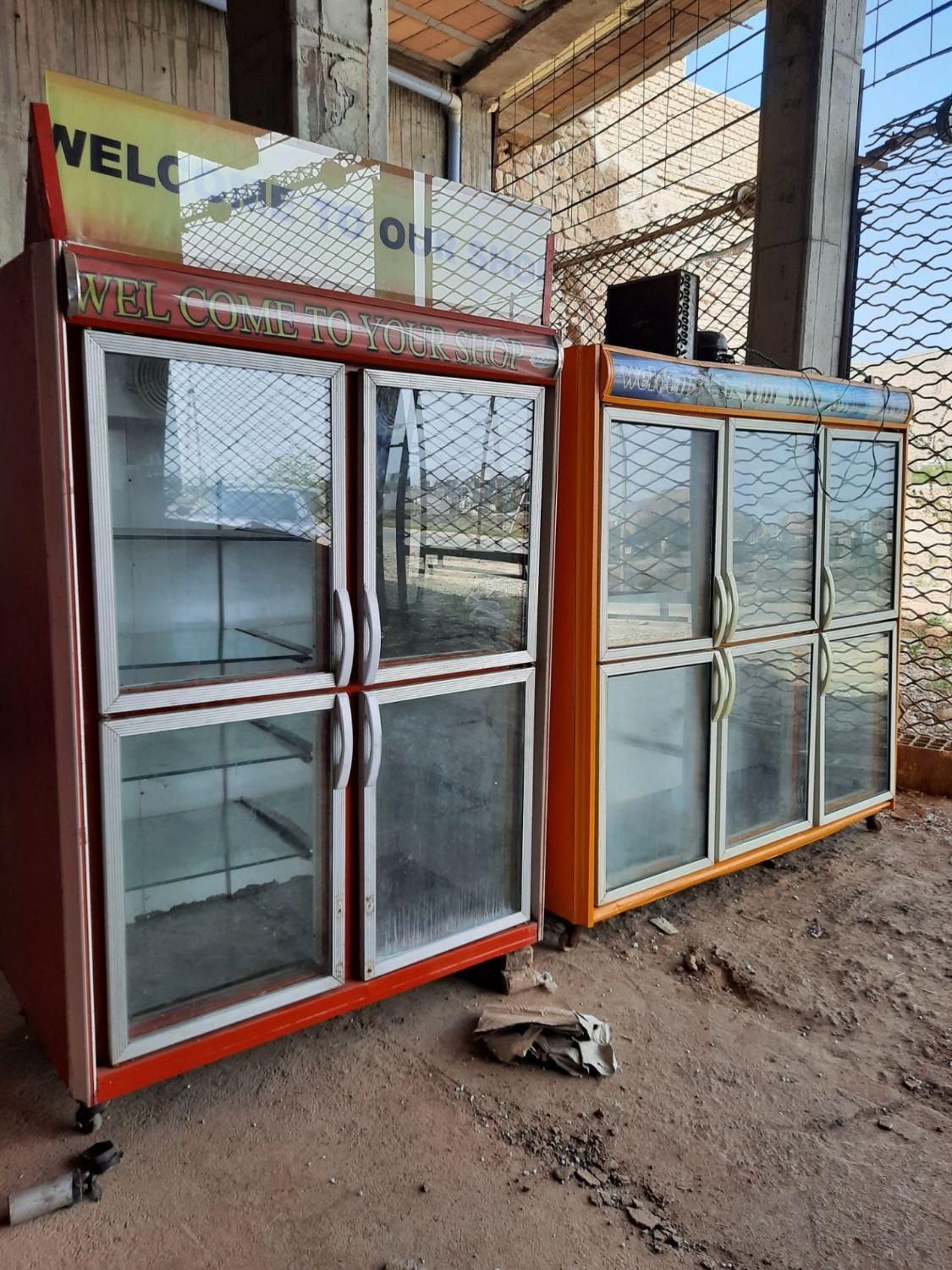 تعدادی یخچال فریزر ایستاده مغازه|فروشگاه و مغازه|سبزوار, |دیوار