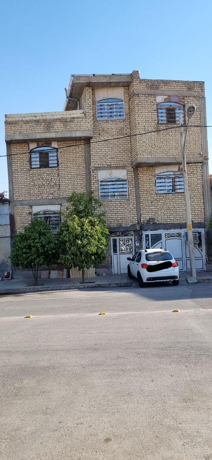 خانه ۲ طبقه ویلایی همره با سویت۲بر|فروش خانه و ویلا|شیراز, شهرک مطهری|دیوار