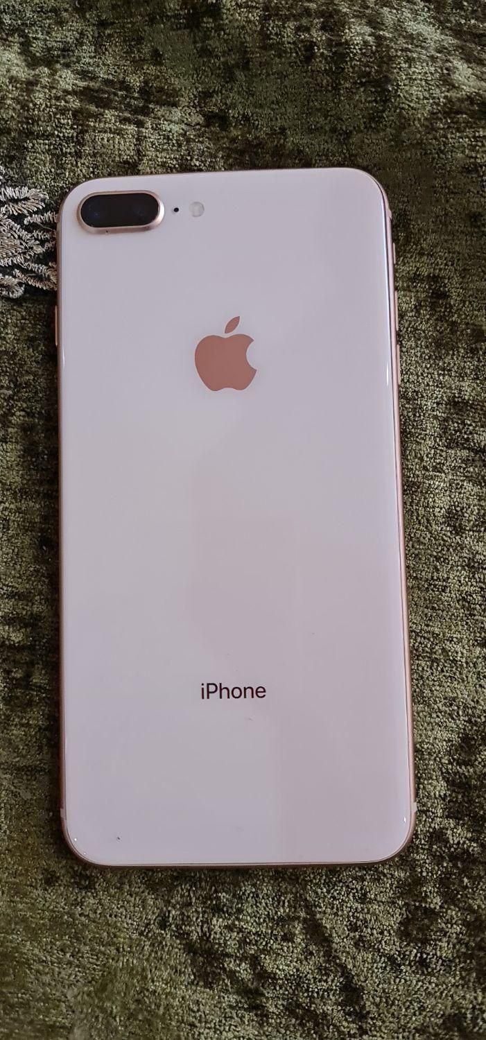 اپل iPhone 8 Plus ۶۴ گیگابایت|موبایل|تهران, آشتیانی|دیوار