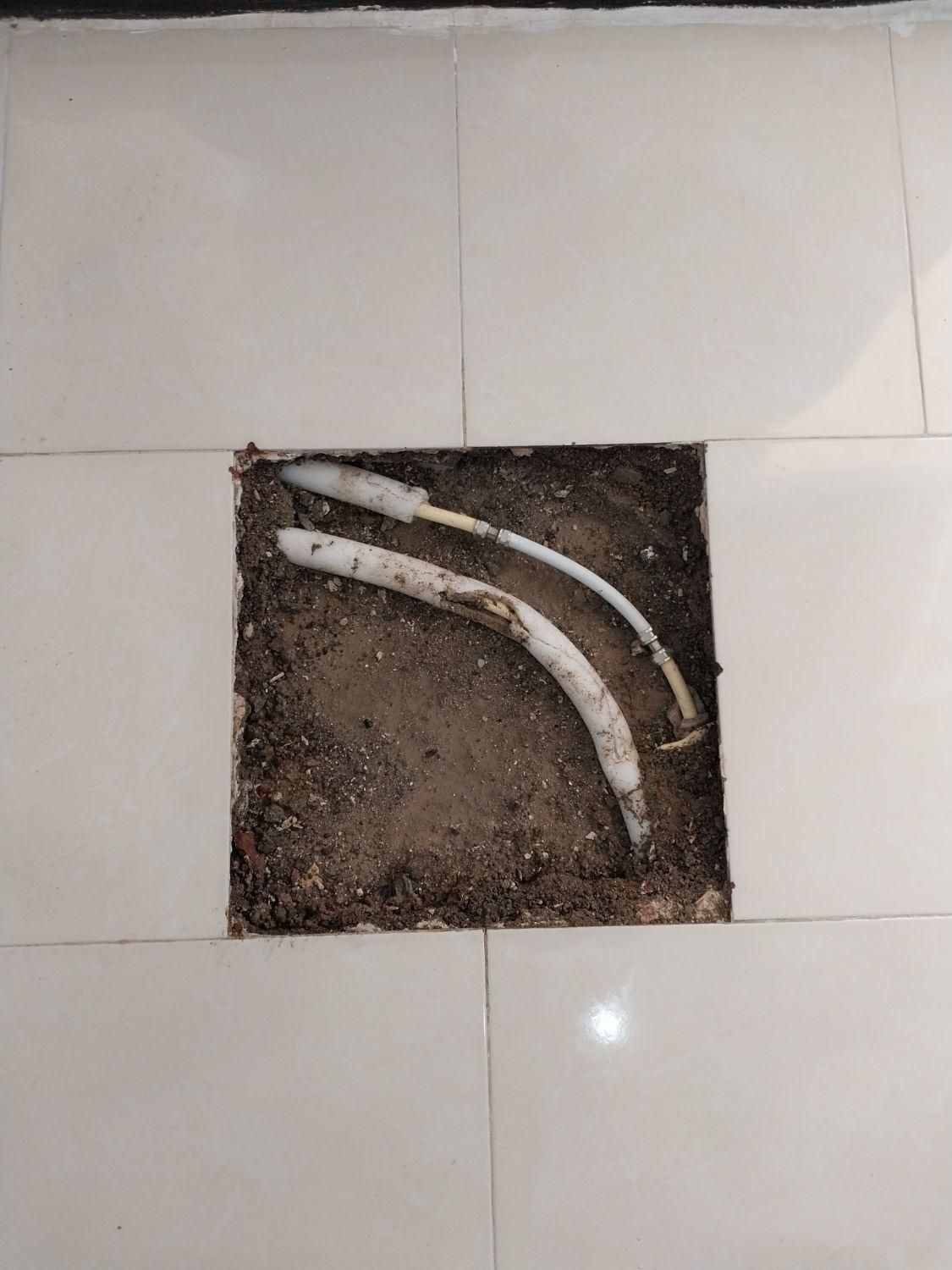 تاسیسات تشخیص ترکیدگی بادستگاه تصویری رفع نم رطوبت|خدمات پیشه و مهارت|دماوند, |دیوار