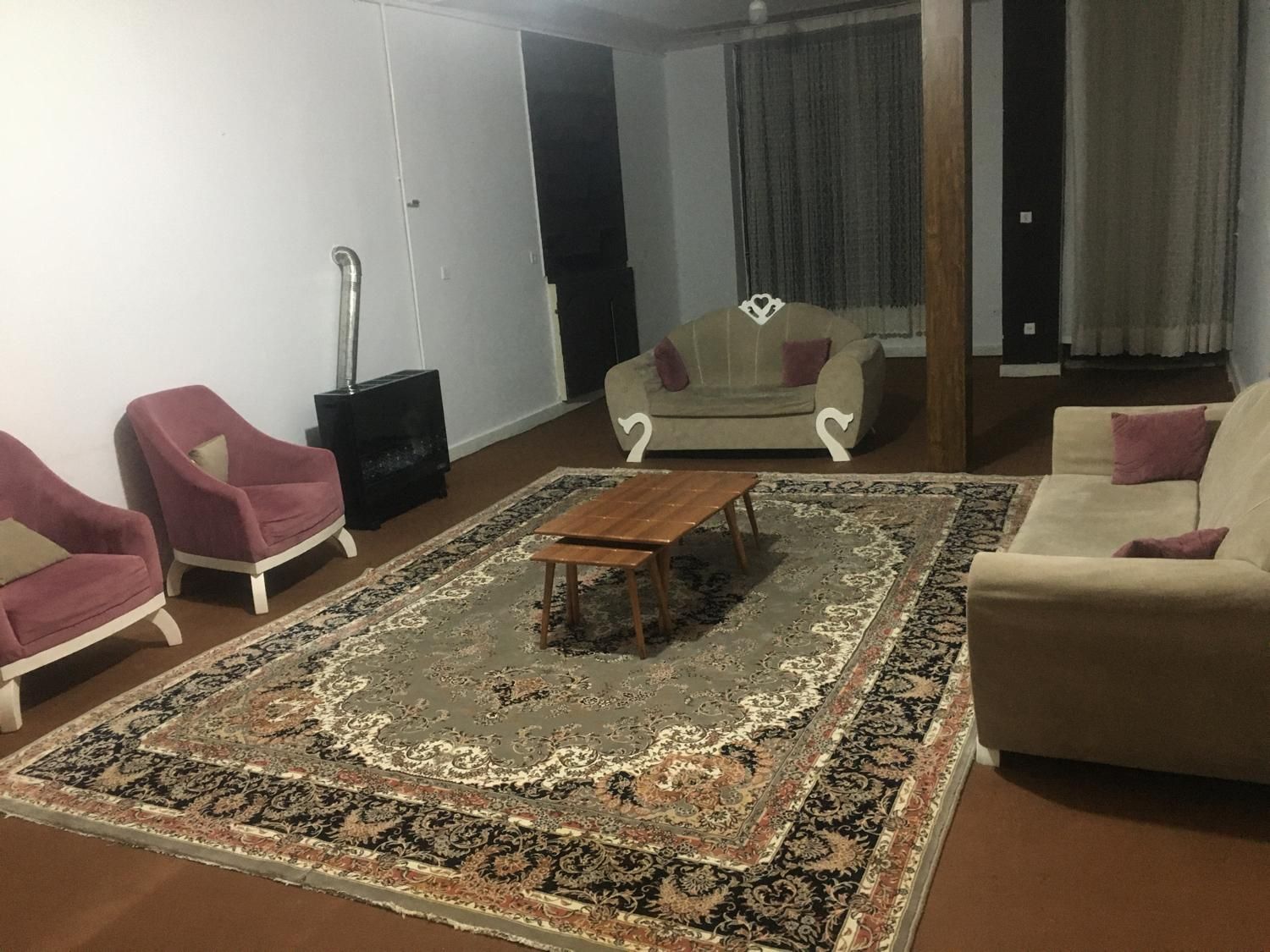 سویت سویت آپارتمان ویلای خانواده ومجرد|اجارهٔ کوتاه‌مدت آپارتمان و سوئیت|سنندج, |دیوار