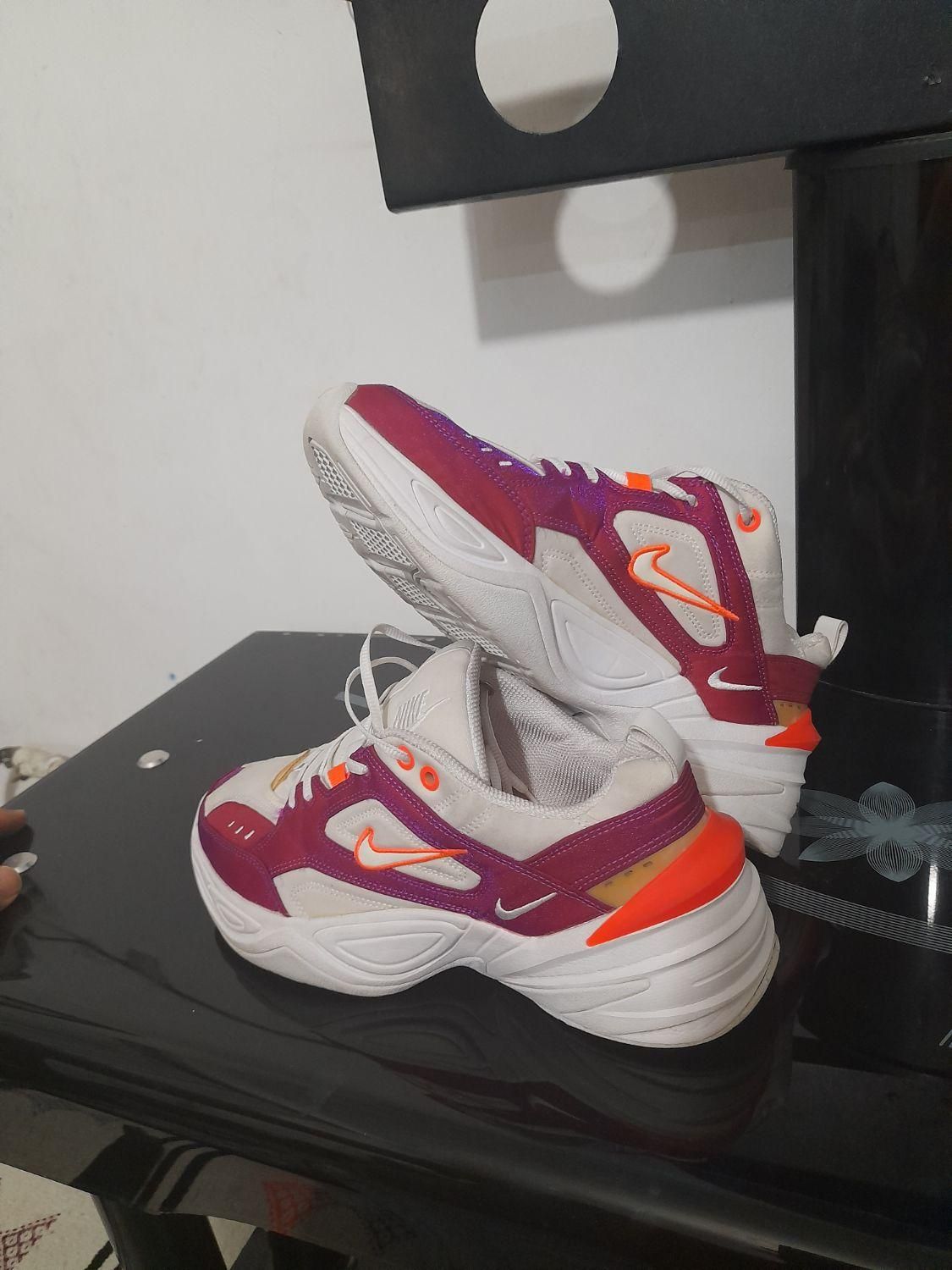 کتونی اورجینال نایک|کیف، کفش، کمربند|آفتاب, |دیوار