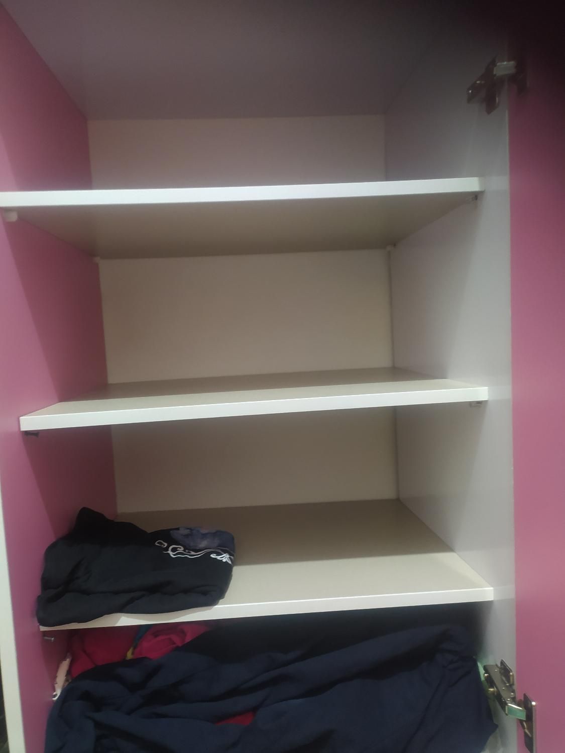 کمد دیواری قابل حمل دارای جای انباری و رخت آویز...|جاکفشی، کمد، دراور|تهران, شهرک کیانشهر|دیوار