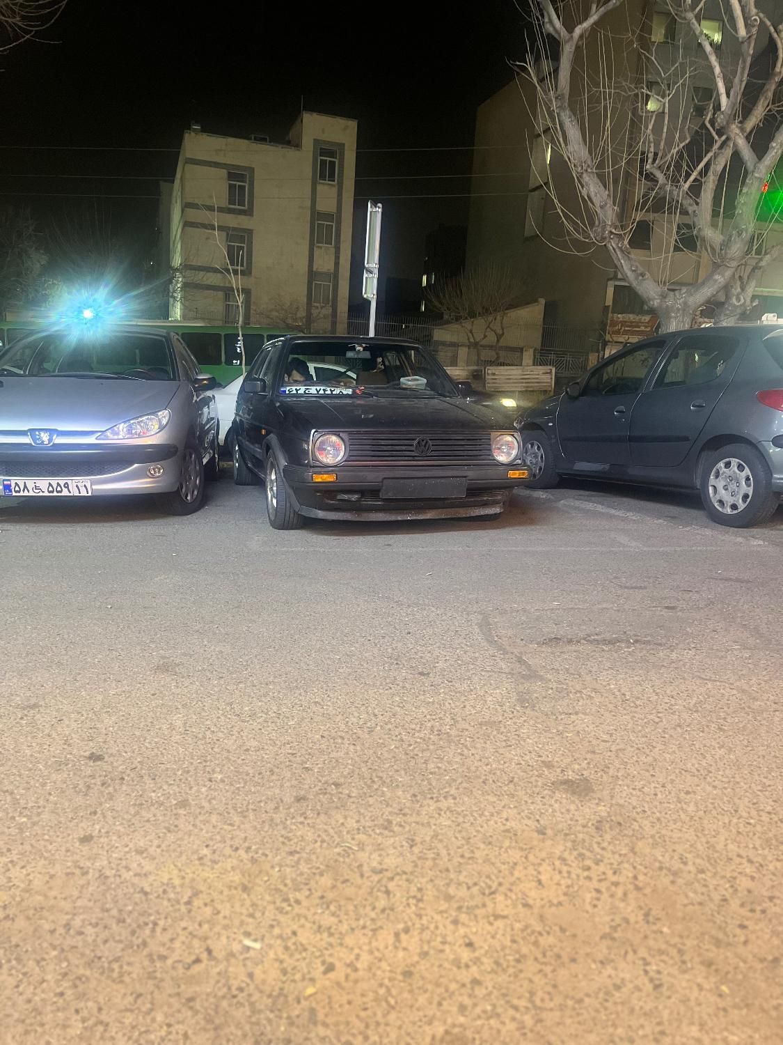 گلف ۹۲ خاکستری متالیک|خودرو سواری و وانت|تهران, کاج|دیوار