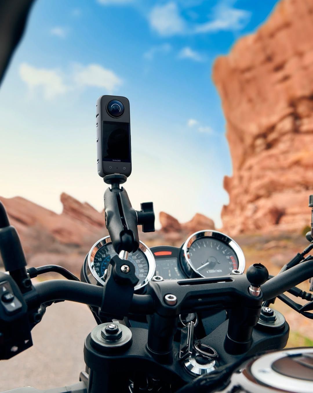 دوربین ورزشی اینستا360 مدل ایکس 3 - insta360 x3|دوربین عکاسی و فیلم‌برداری|تهران, نارمک|دیوار