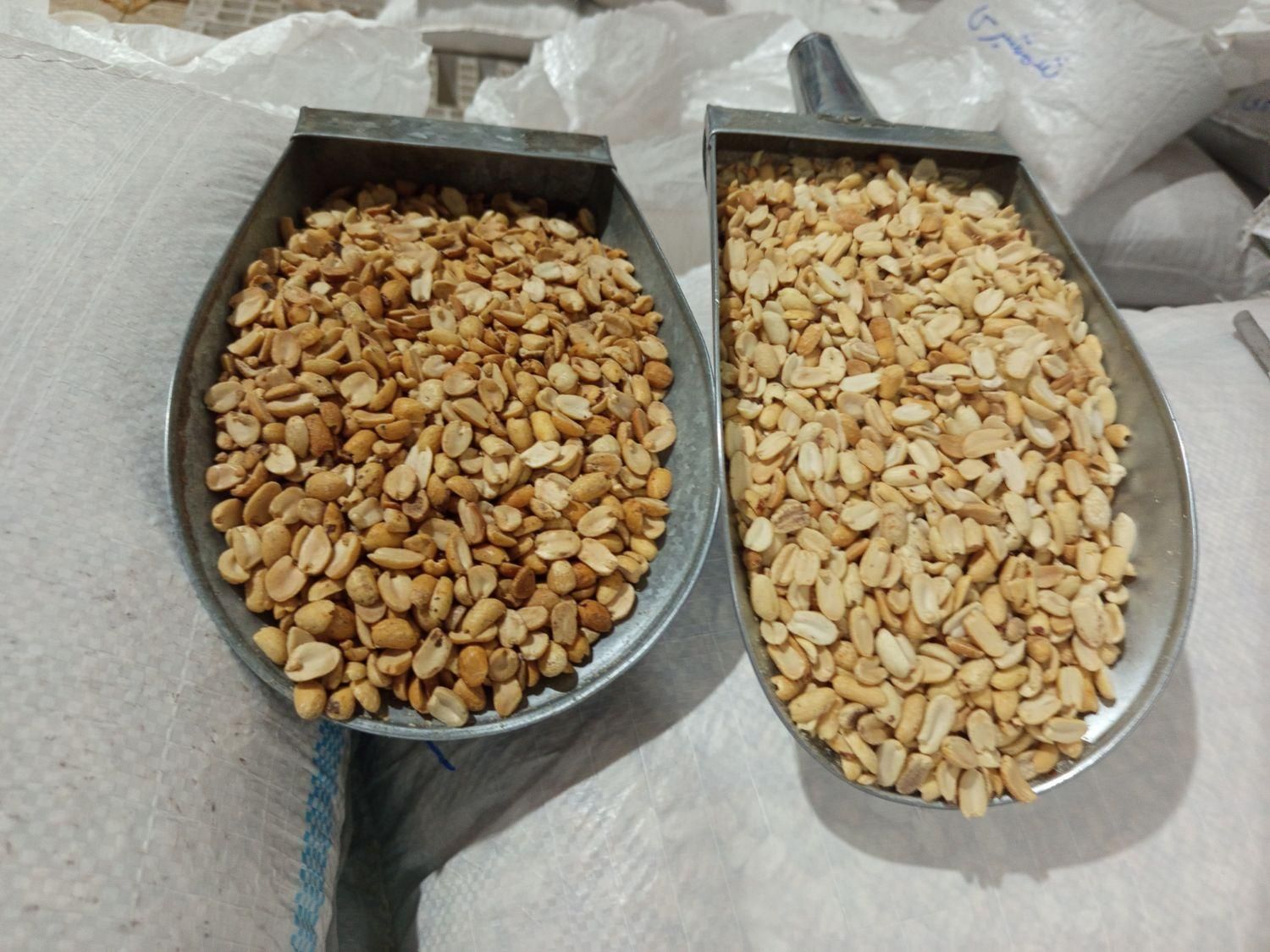 بادام زمینی کره گیری هندی تک و دوآتشه کره بادام|عمده‌فروشی|قم, کوه سفید|دیوار